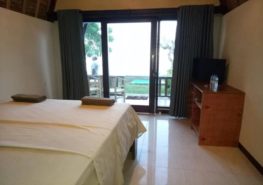 The Place Bungalow & Restaurant Sekotong