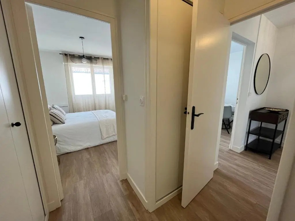 Appartement Royan, 2 pièces, 4 personnes - FR-1-539-33