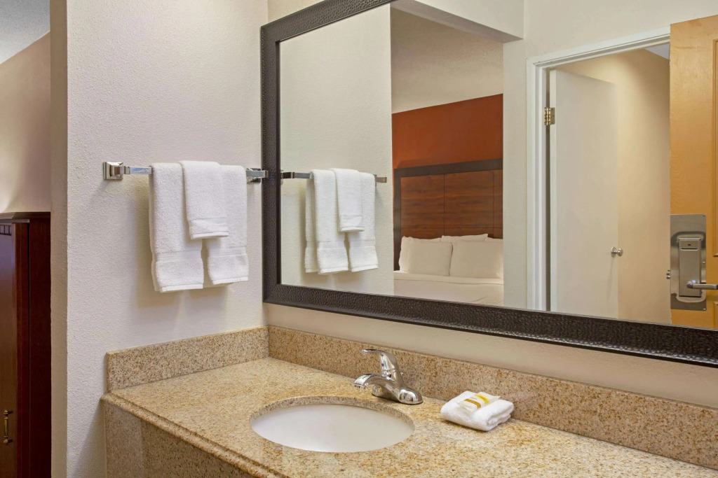 La Quinta Inn by Wyndham Auburn Worcester