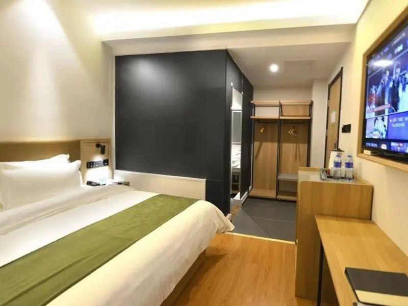 Greentree Inn Qinhuangdao Shanhaiguan Railway Stat