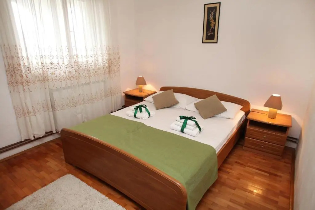 Apartment Natali - 5M from beach