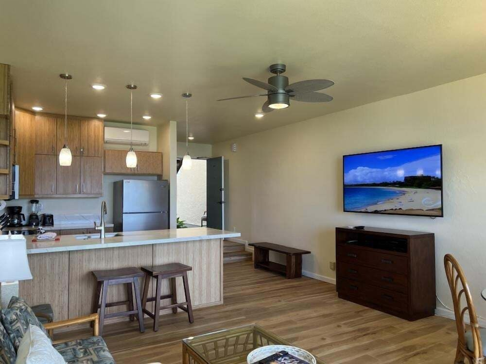 Oceanfront Condo Near Napili Bay 1br - Unit B19 1 Bedroom Condo