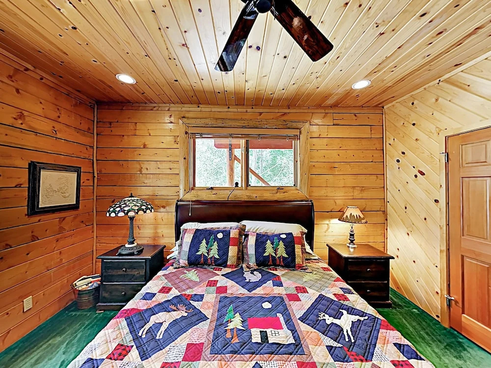 New Listing! Branchwater Lodge W/ Hot Tub & Game Loft 6 Bedroom Home