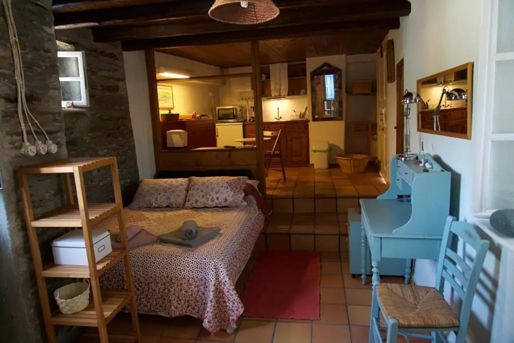 Alba Andros Studio