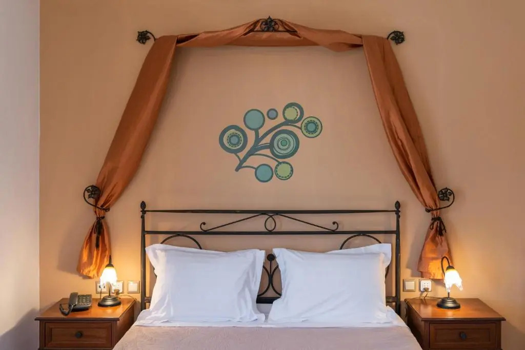 Orama Suites Milos
