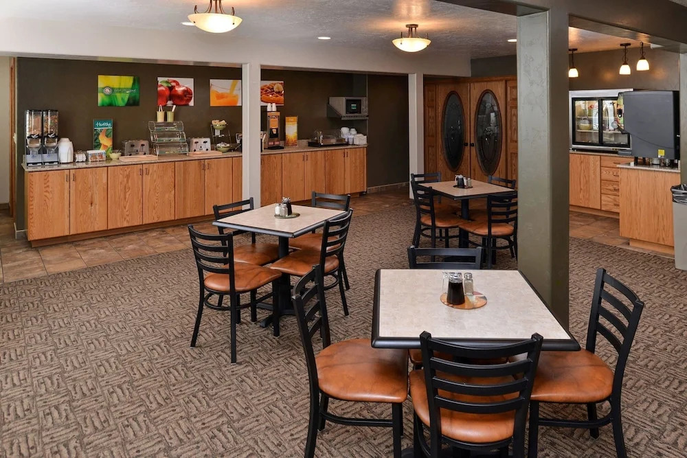 Weston Plaza Hotel