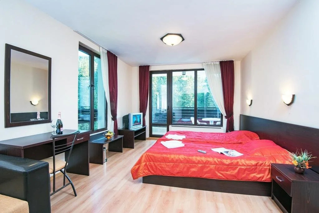 Hotel Ela - UTB P. Hilendarski