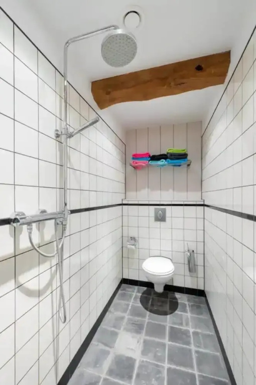 Romantic Holiday Home With Plenty of Cycling and Walking Possibilities