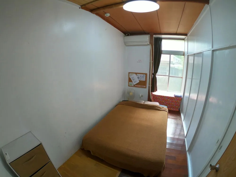 Guesthouse & Diving Seacolo