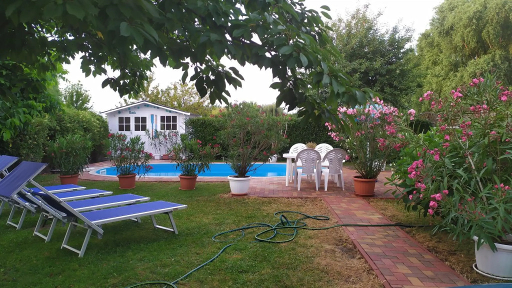 Leander Apartman