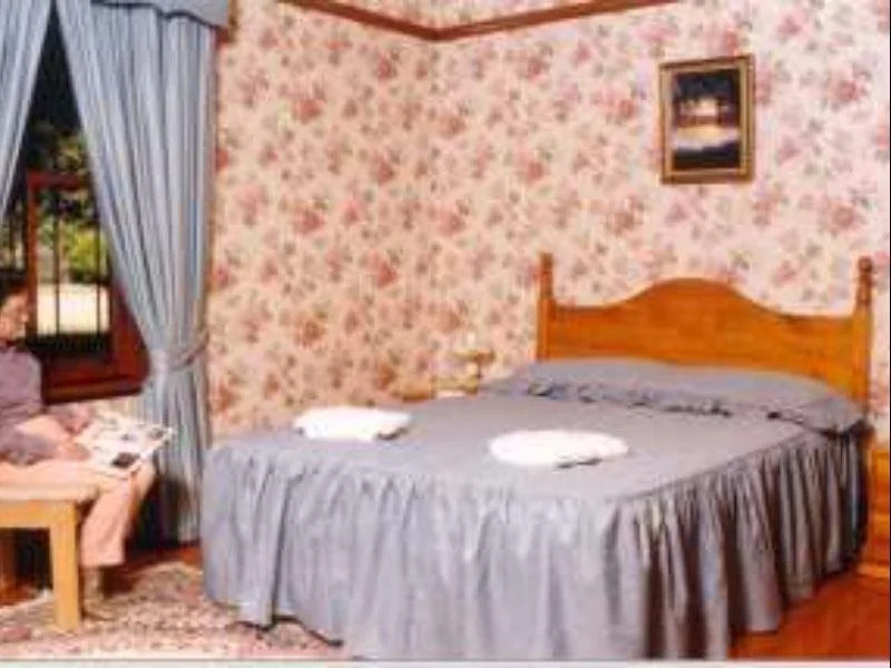 Heronswood House B & B