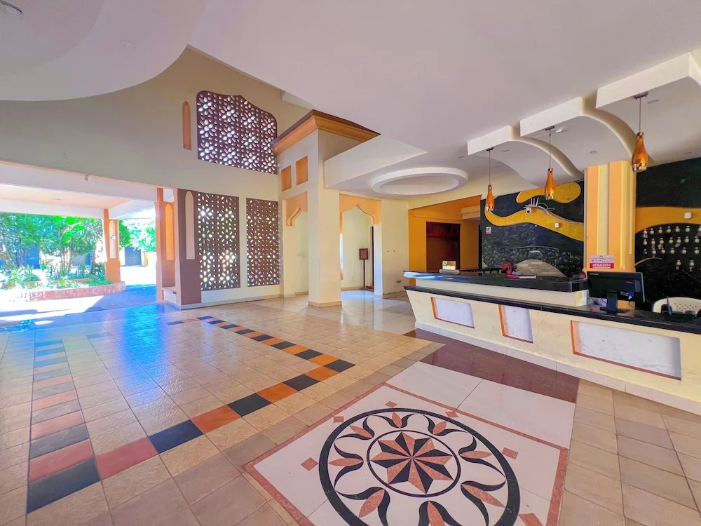 Mfalme Luxury Living