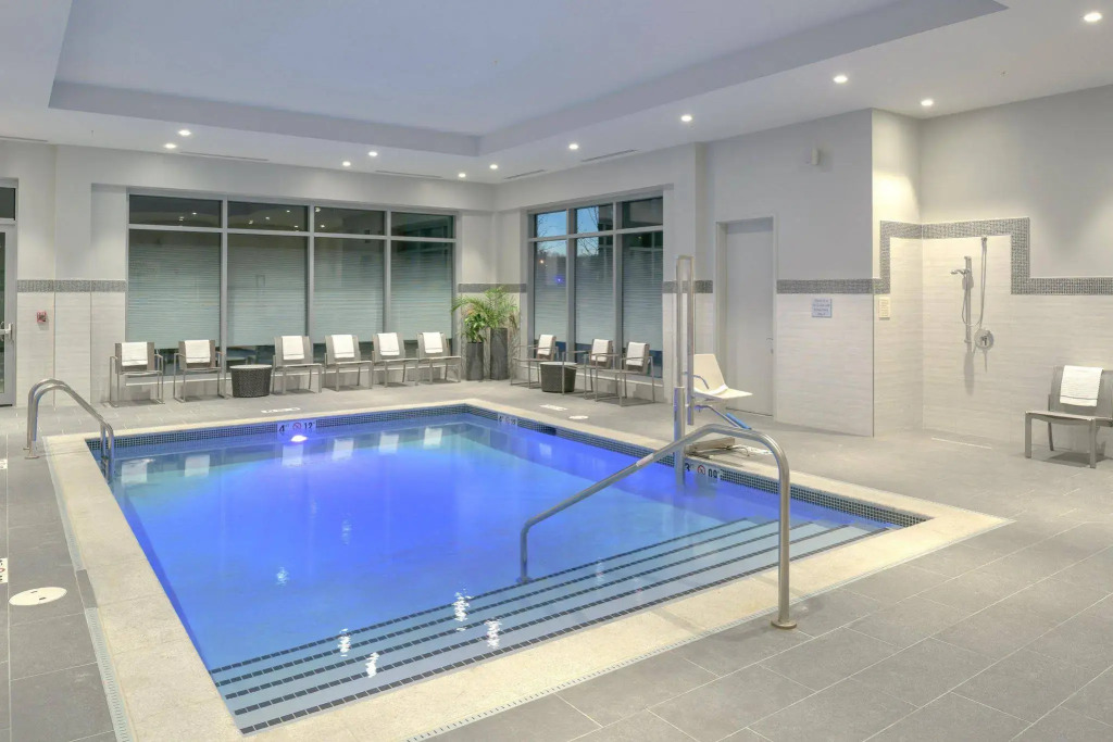 Hampton Inn & Suites-Worcester, MA