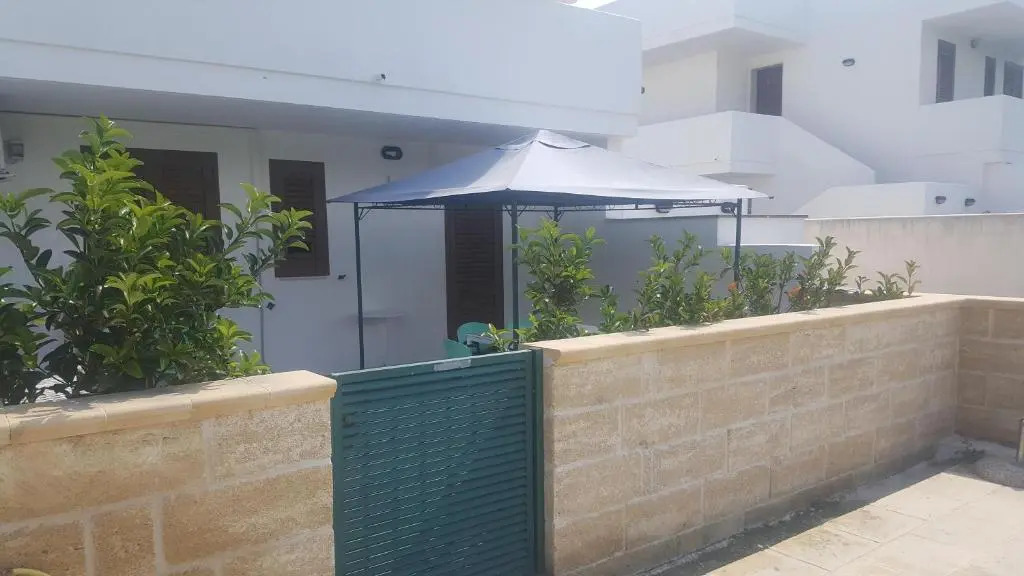 Villa piscina 24 posti letto