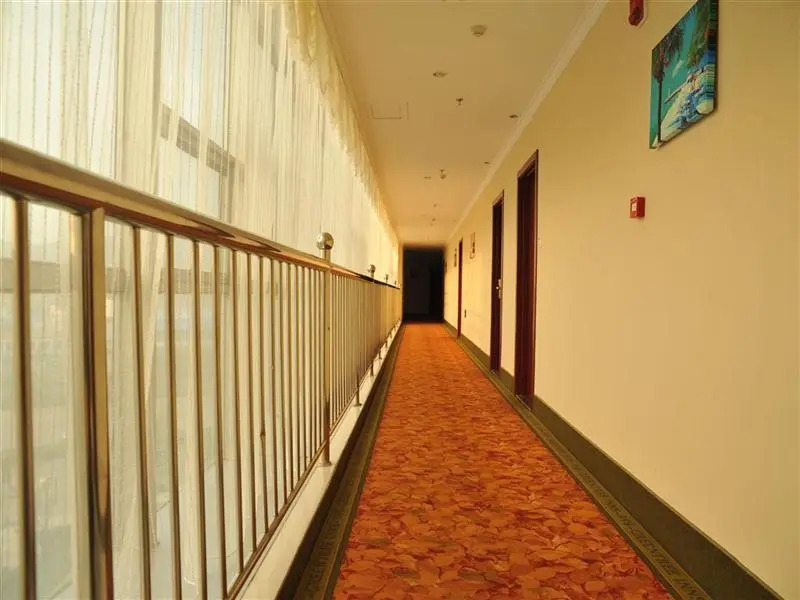 Laoting Zhengyu Business Hotel (Harbour Development Zone)