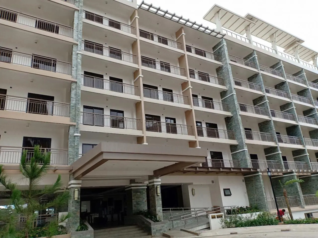 Bristle Ridge (Dmci)