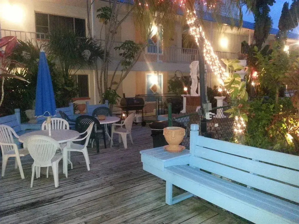 Island House Resort Hotel