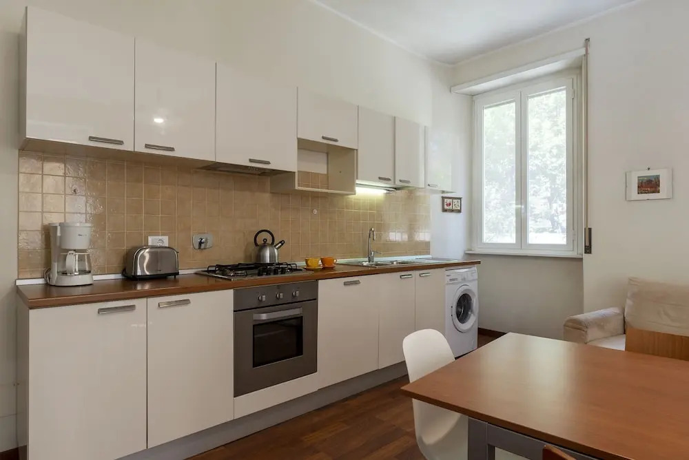 Spacious and comfortable Halldis apartment with four bedrooms