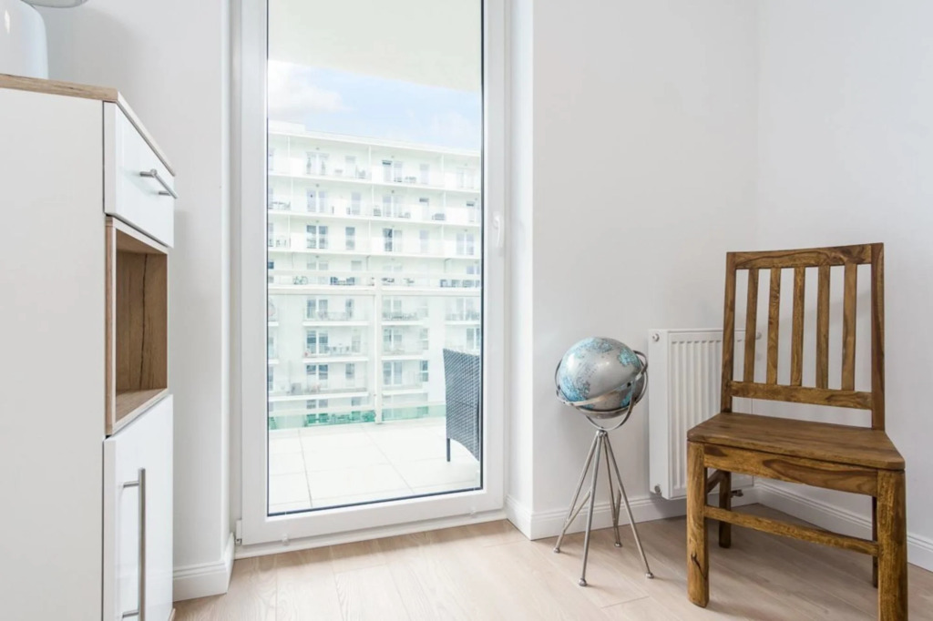 Cosy Two Bedroom Apartment With Stunning City View