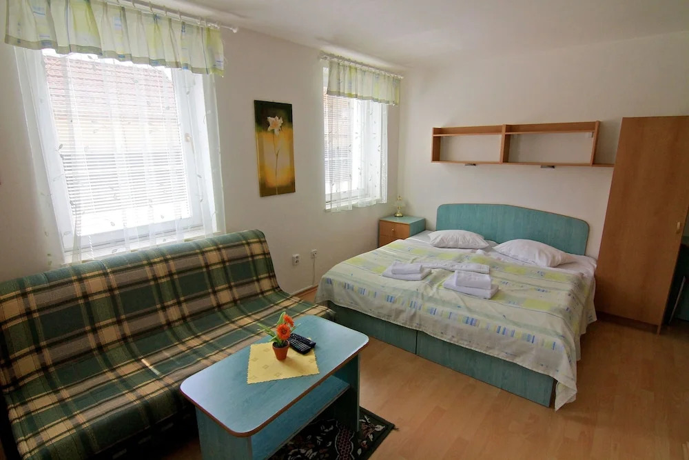 Guest House Maxim