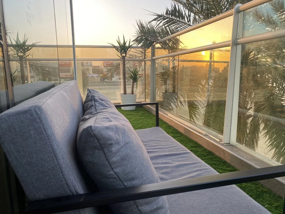 La mer Specious Apartment