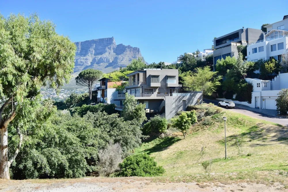 1 Bedroom Apartment in the Heart of Cape Town