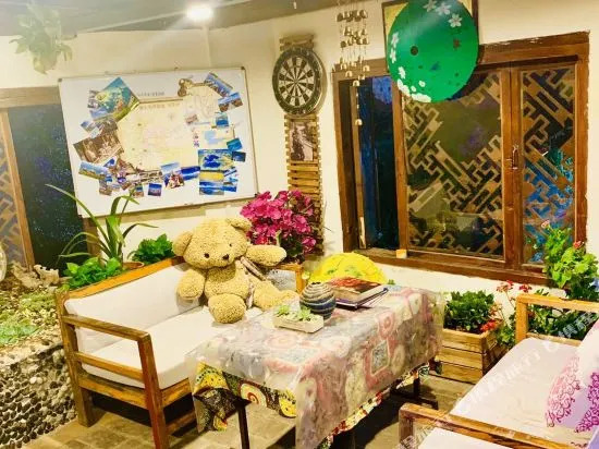 Dongba Hotel Lijiang