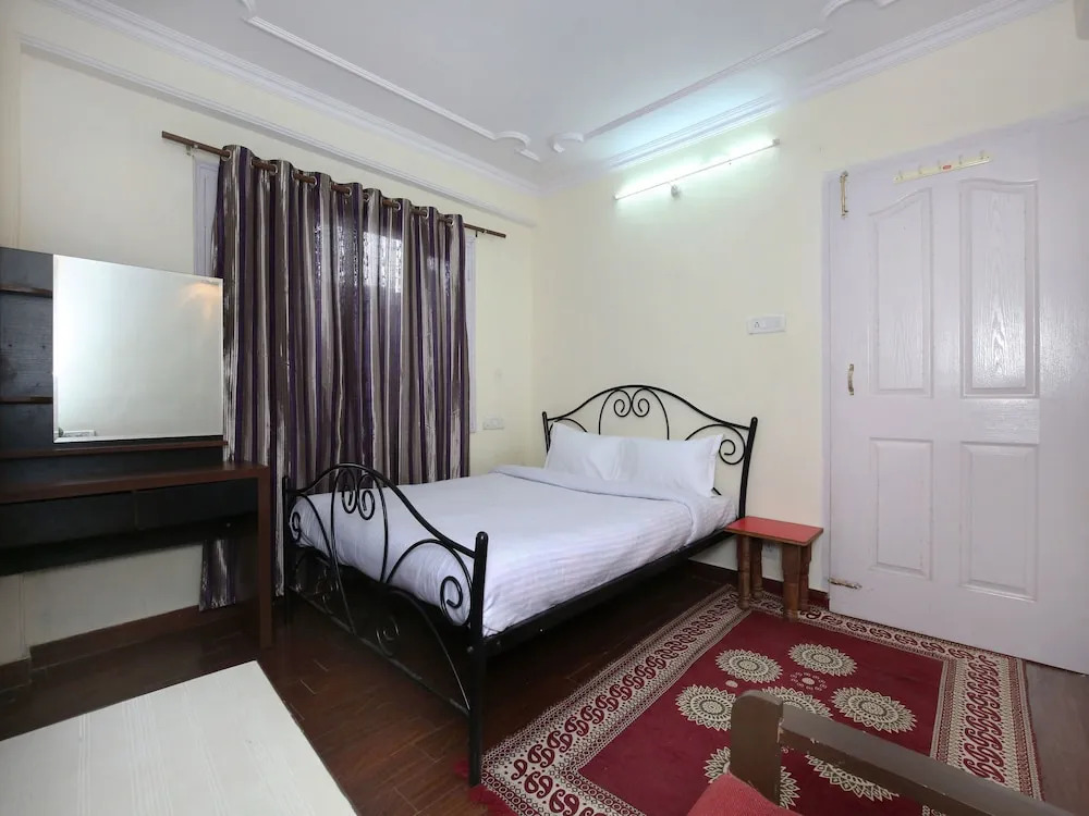 OYO 9400 Home Valley View 2 BHK Fagu