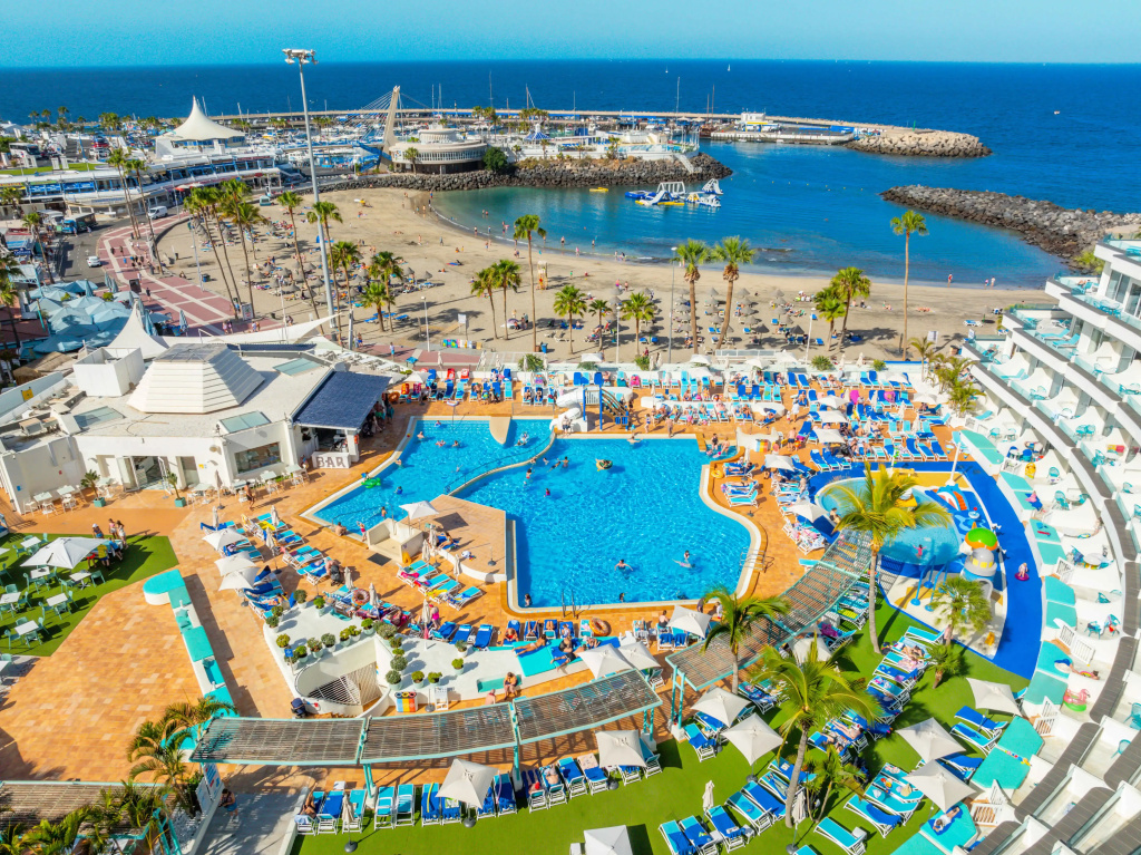 HOVIMA La Pinta Beachfront Family Hotel