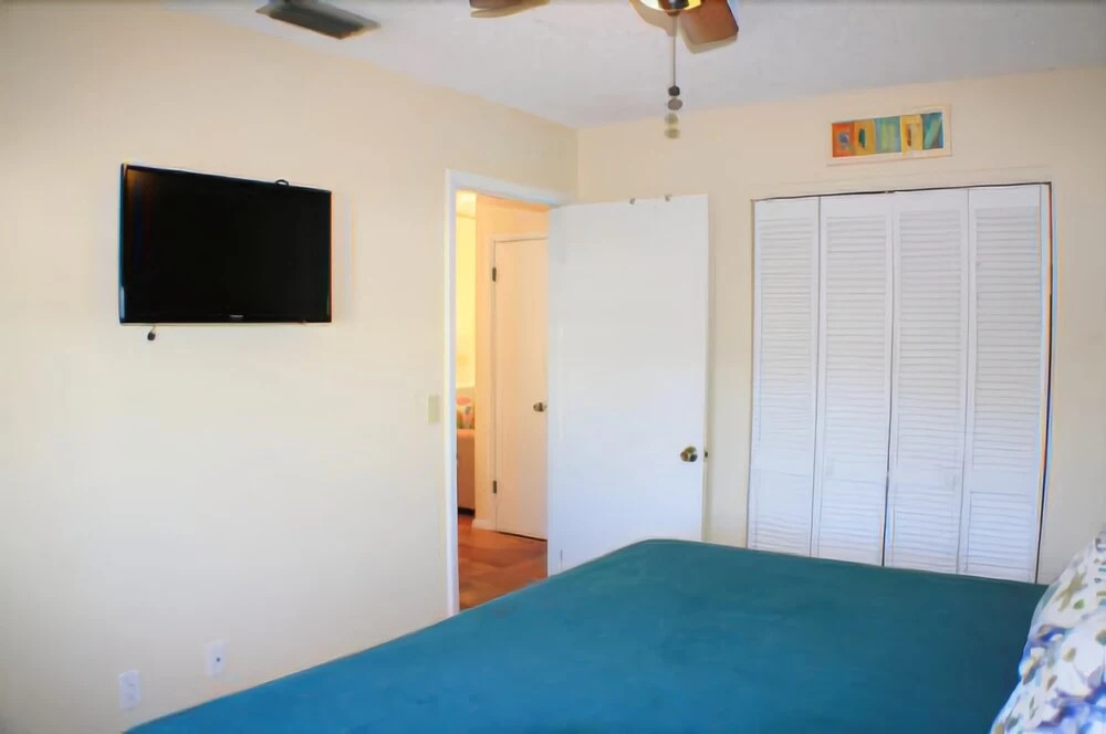 Surf Crest Village 38 2 Bedrooms 1 Bathroom Cottage