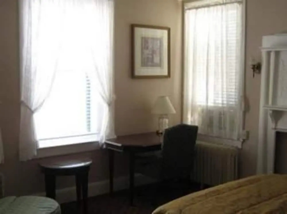 Kalorama Guest House