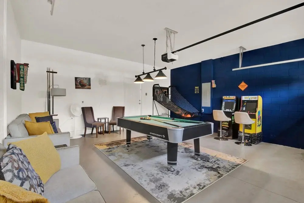 Magic Moments Villa 6BR Disney Game Room Pool HT