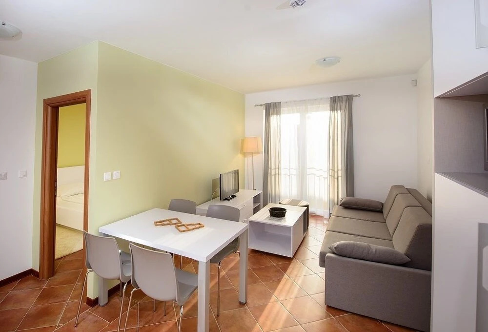 Plavo Nebo Oleander Apartments
