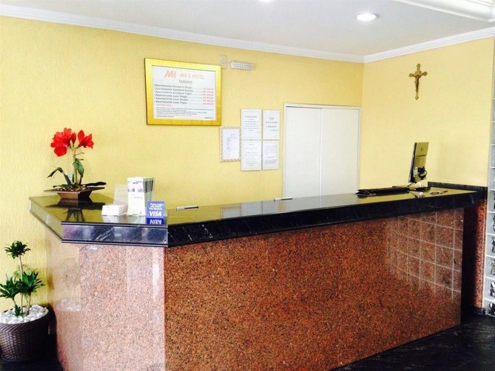 Max Hotel
