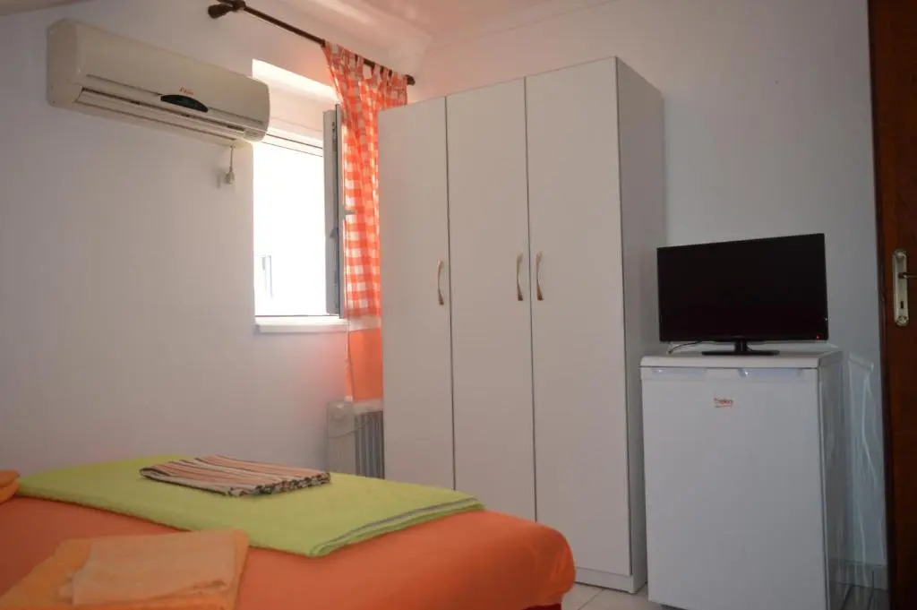 Apartments Coso Zlatne njive bb