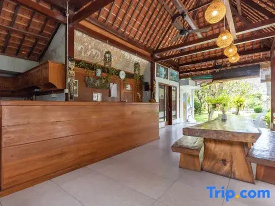 Urbanview Asung 2 Guesthouse near Canggu