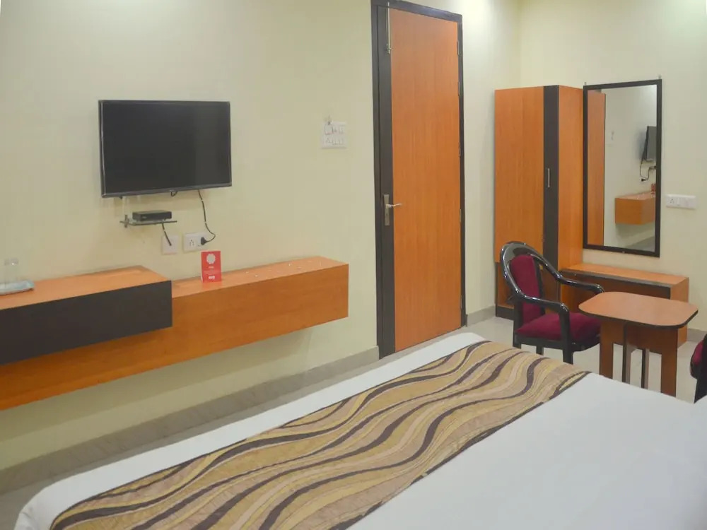 OYO 3964 Hotel Shubhkamna Grand