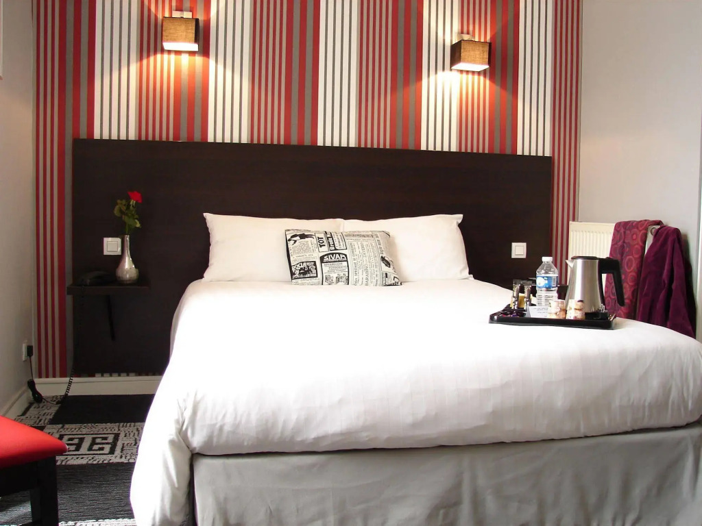 Logis Hotel - Le Charleston