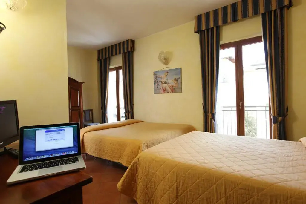 Hotel Bologna