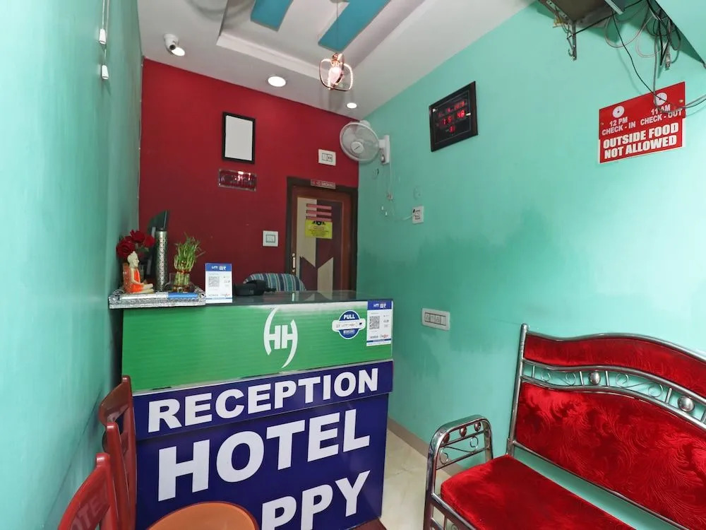 Oyo 37334 Hotel Happy