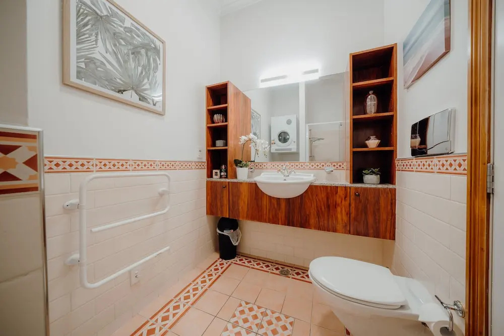 Princes Wharf Boutique Apartments