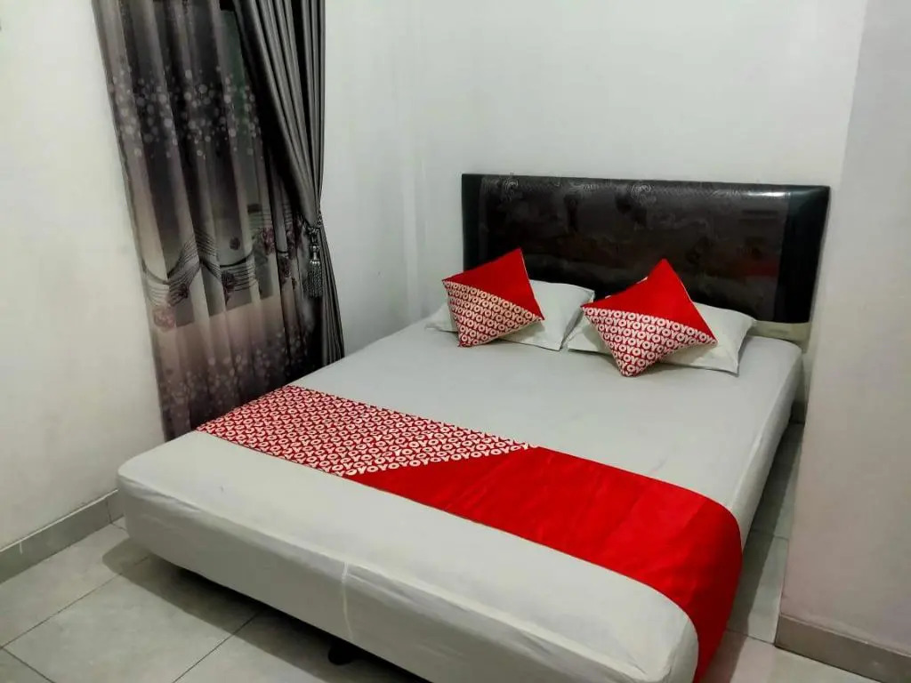 OYO 3919 Karmila Syariah Guest House
