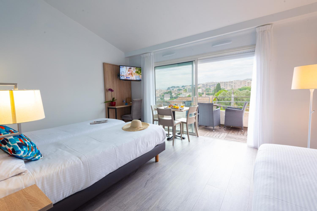 Zenitude Hôtel-Résidences Le Cannet