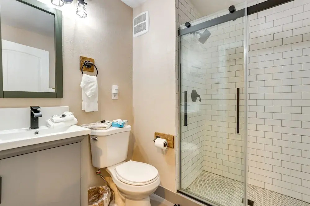 1 Mi to Main St: Breckenridge Retreat w/ Hot Tub!