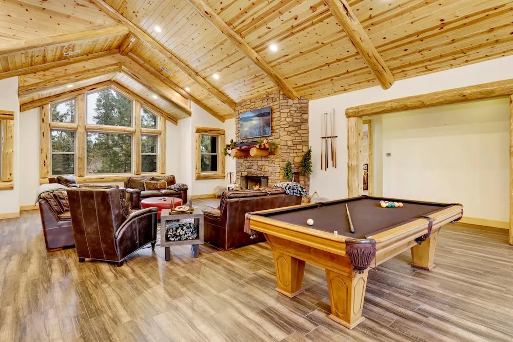 Heavenly Log Home-1750 by Big Bear Vacations