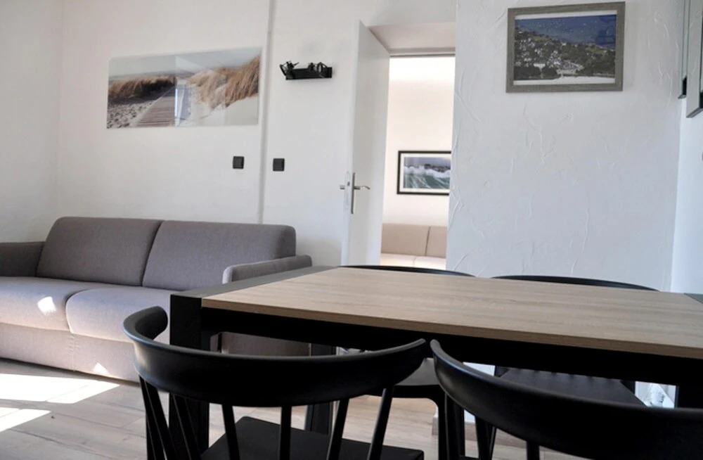 Apartment With One Bedroom In Fouesnant With Wonderful Sea View 50 M From The Beach