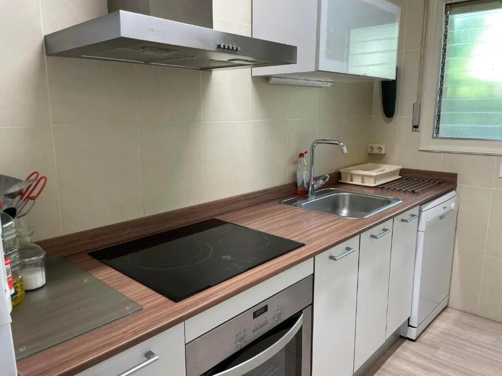 AJ-26 CALELLA DE PALAFRUGELL 6 Pax