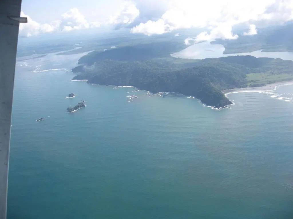 Cabinas Manolo Corcovado