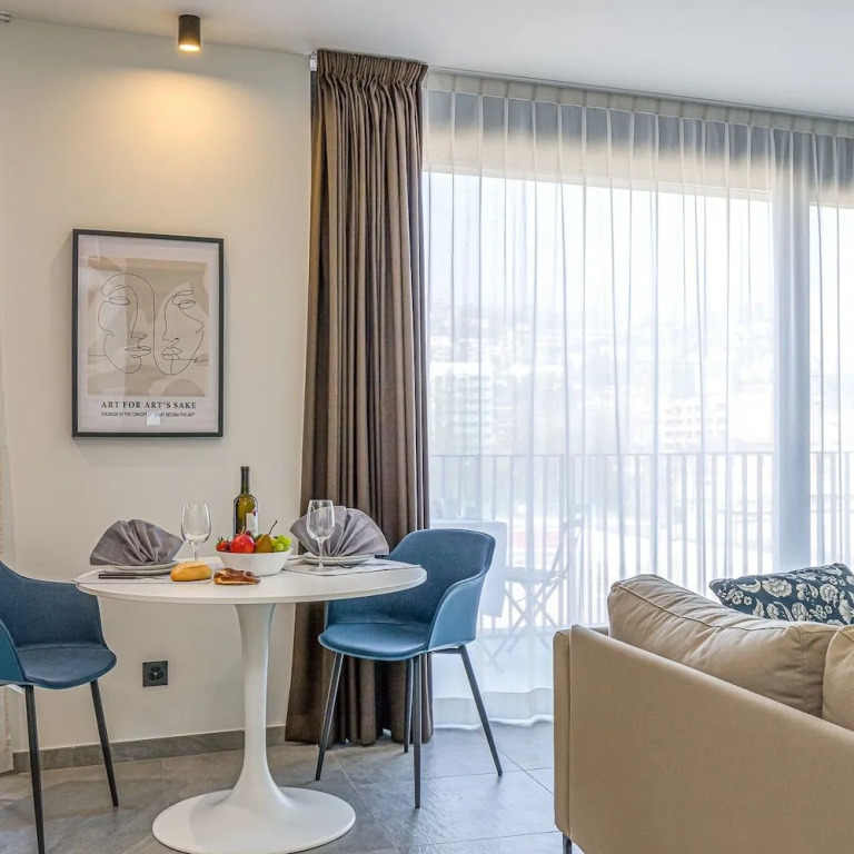 ICON H Lugano - Luxury Suites & Apartments