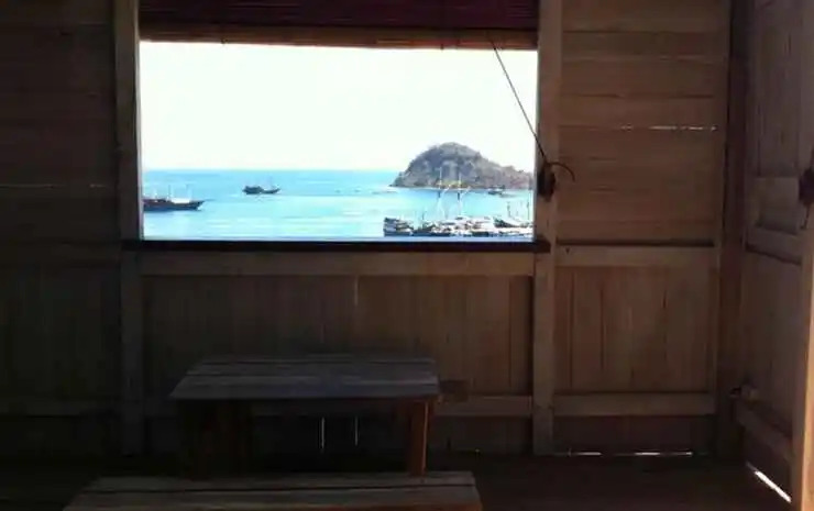 Bajo View
